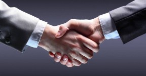 UNIÃO PODERÁ REGULAR NEGOCIAÇÃO COLETIVA NO SERVIÇO PÚBLICO