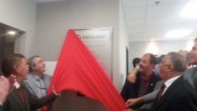 Satisfação marca inauguração da nova sede do SINDALEMG