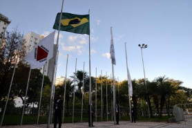 Presidente da ALMG decreta luto pelas 200 mil mortes por Covid-19