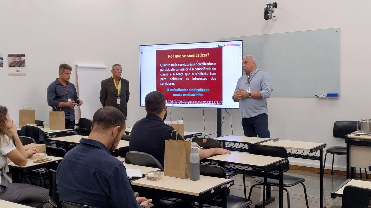 SINDALEMG PARTICIPA DO CFAL E DÁ AS BOAS-VINDAS AOS NOVOS SERVIDORES DA ALMG